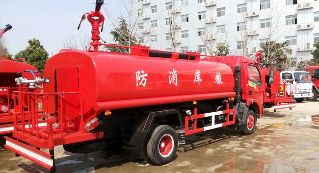 �|�L(f��ng)�����������ˮ܇��6-8T��һ܇���ã�������������܇��ͬ�r���ھG����ˮ܇����һ��๦��������܇������܇���ܣ�ԓ܇���b�˺���ʽ������������������1.0 Mpa���ڰl(f��)�����(z��i)�r���������ã��P(gu��n)�]��ˮ�����y�T�����������ڣ�����_45������������������������h�����ɜ����