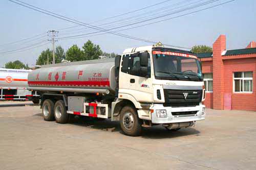 歐曼后雙橋國三化工液體運(yùn)輸車